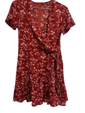 Women's Red Floral Wrap Mini Dress with Tie Waist